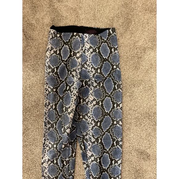 Commando Blue Snakeskin Animal Print Faux Leather Leggings, M - Picture 6 of 7